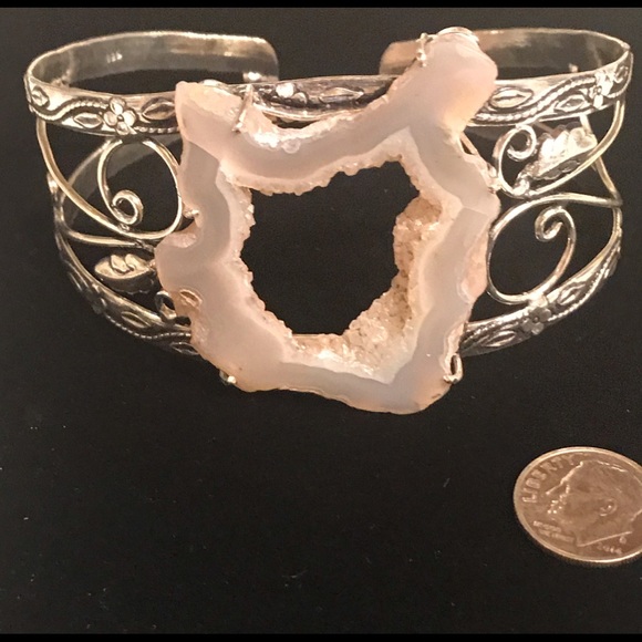 Druzy Cuff - Picture 2 of 6